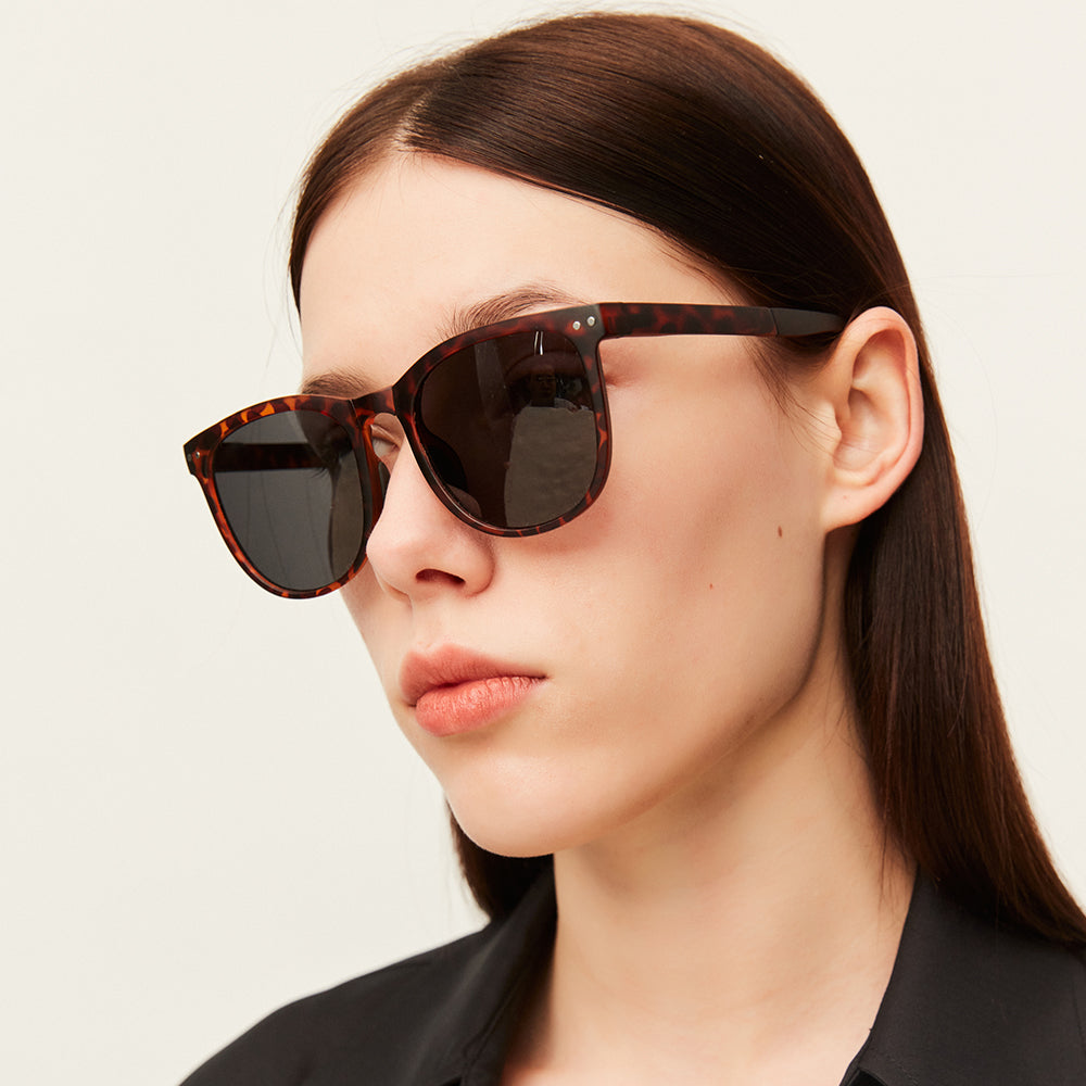 Women's Sunglasses Polarized UV400 Protection Anti Glare Folding Frame Glasses